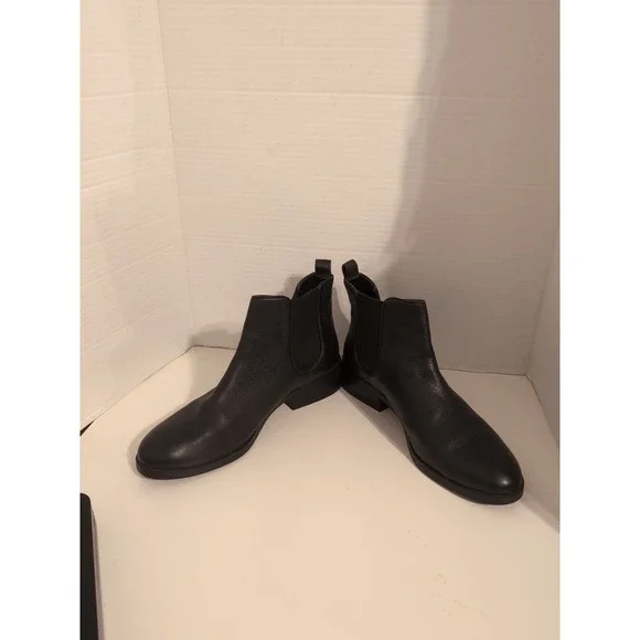 Cole Haan Landsman Chelsea Ankle Boot Black Leather Pull On Womens Size 9.5 - Picture 4 of 10